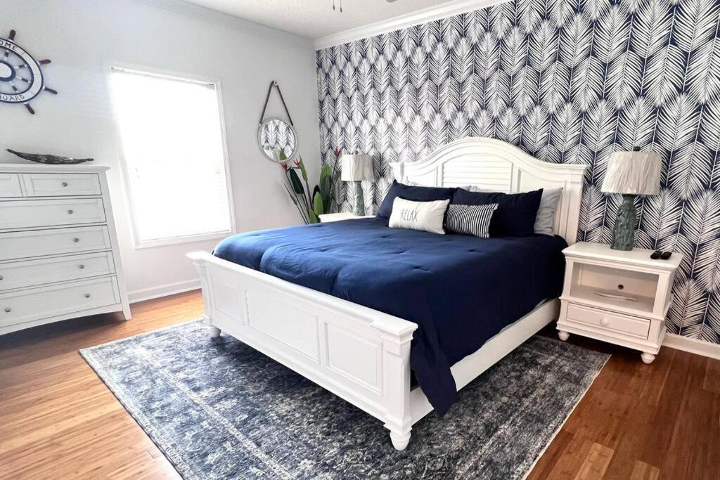 Walk To The Beach-Sleeps 10 And Golfcart شاطئ ميرتل المظهر الخارجي الصورة